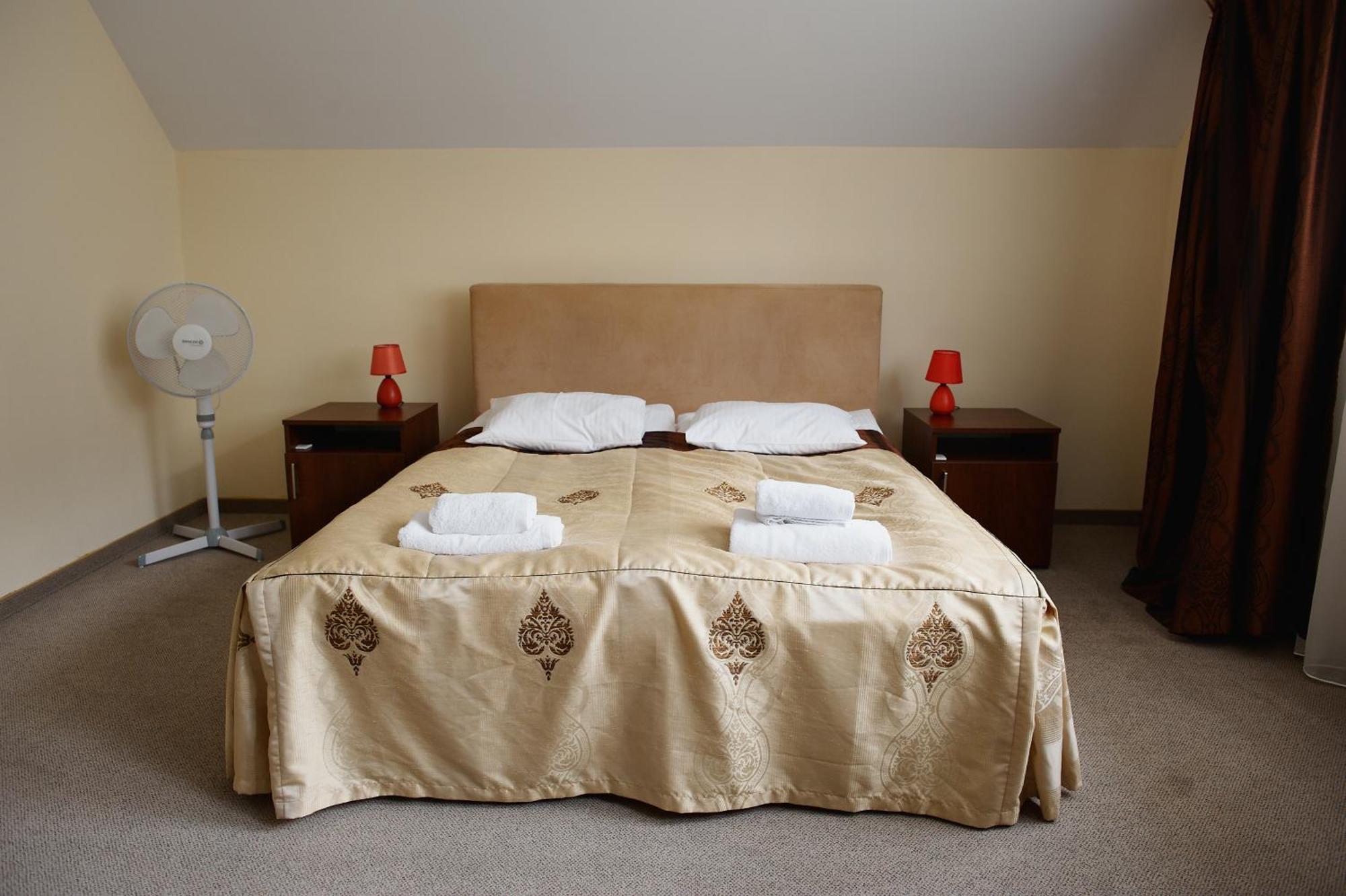 Hotel Marina Nielisz Szoba fotó